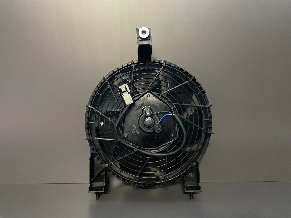 Вентилятор радиатора, диффузор Lexus LX (2) 570